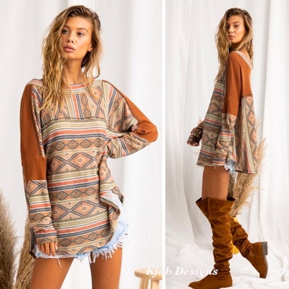 BOHO TEXTURED AZTEC DOLMAN TUNIC - Picture 4 of 9